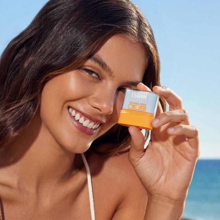 ضدآفتاب استیکی ایزدین spf50